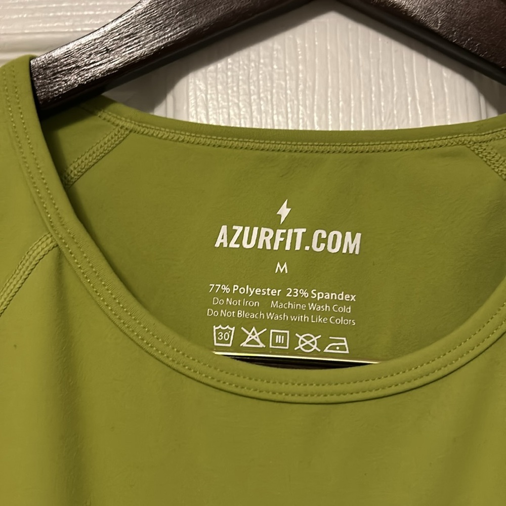 Azur Fit cropped tee - Picture 4 of 6